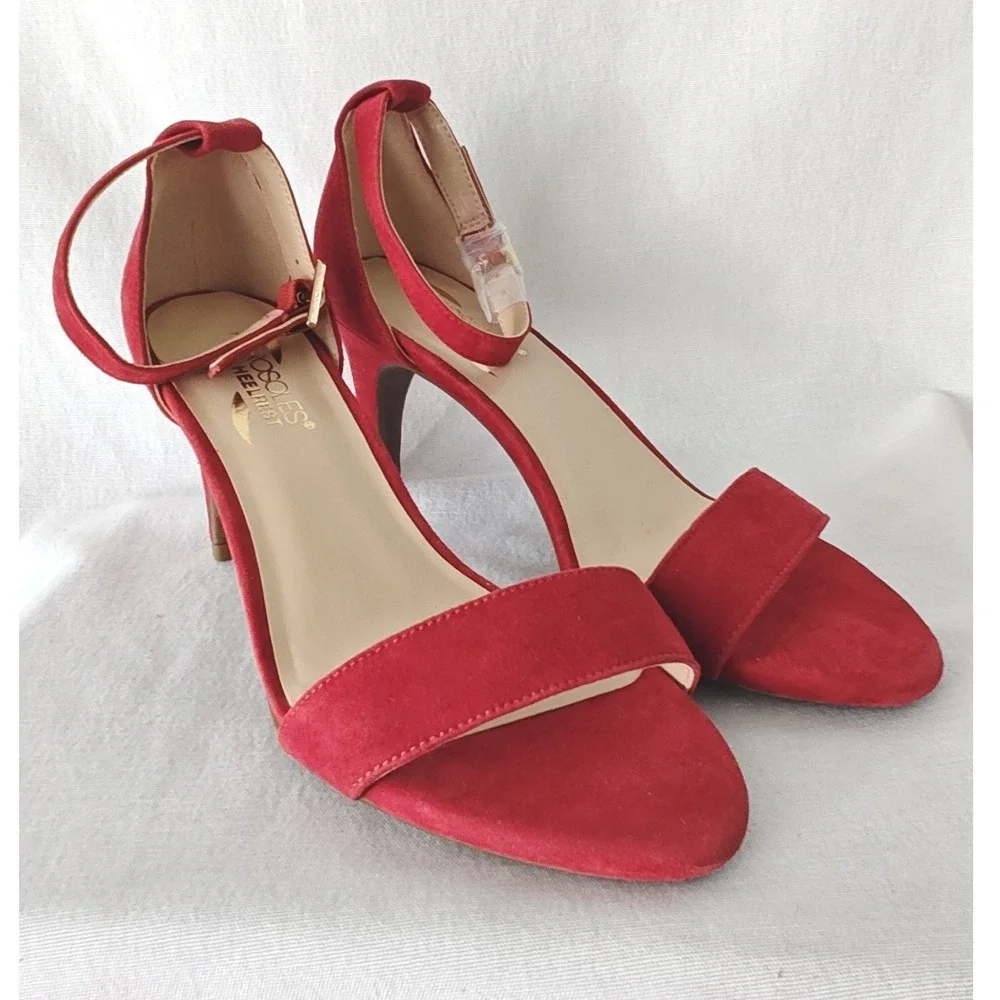 Aerosoles Laminate Sandals Red Suede Ankle Strap Dress Pump Comfortable size 9